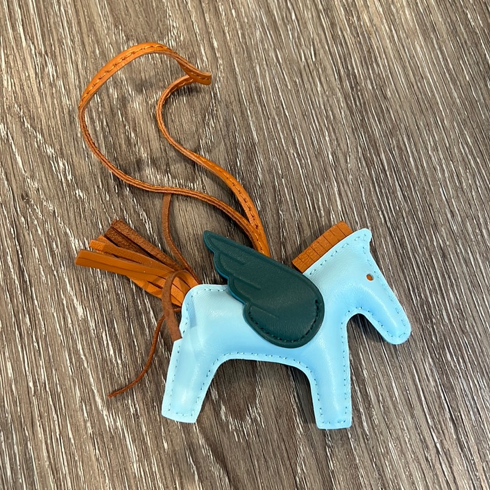Soft lamb skin Horse Milo Rodeo bag charm